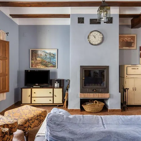 Cosy Holiday In With Billiards And Barbecue Holiday home Valencia