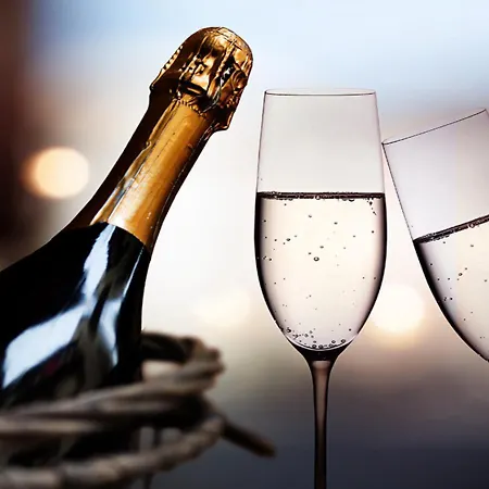 Suits You: Adults-only Centro Historico With Auto Check-in 2*