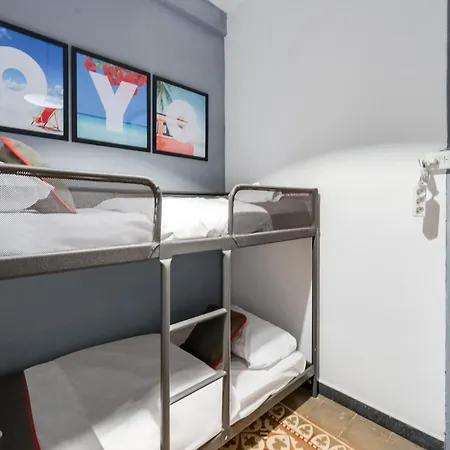 Oyo Ruzafa Guest house 3*