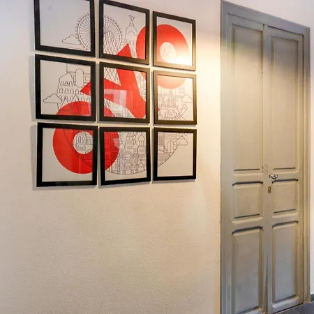 Guest house Oyo Ruzafa 3*