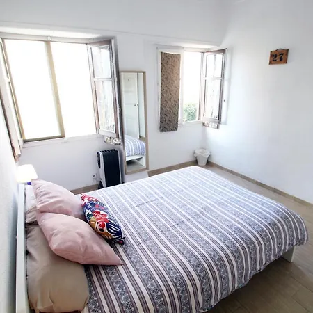 Valero Vintage Homestay