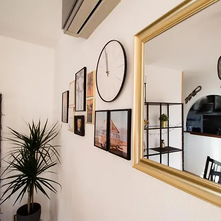 Appartement Renovado Y Sofisticado En El Centro De *