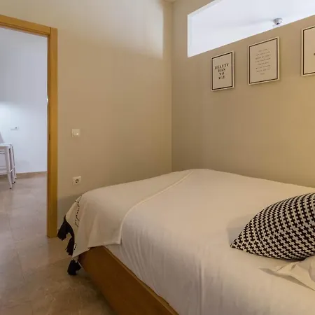 Lovely Apartment! Апартаменты Валенсия