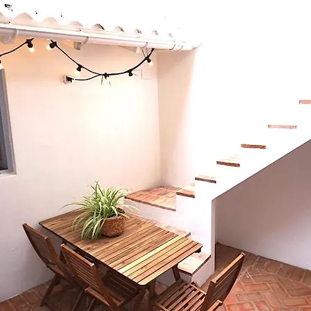 Dom wakacyjny La Casa De Alojamiento Independiente Walencja