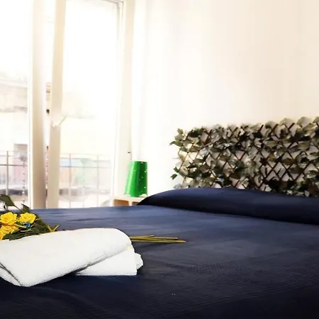 Loft Independiente Con Piscina Compartida En Centro De דירה *