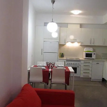 Hotel Living Valencia-vitoria 3*