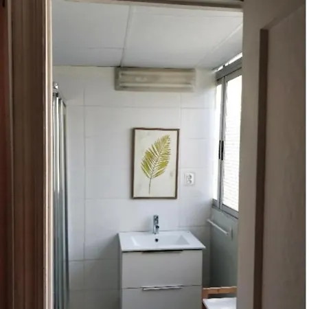 Private Studio-room In Malvarrosa Beach *