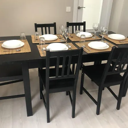New Reina Street 8px 4bed 2 Bath Aacc Wifi Apartman