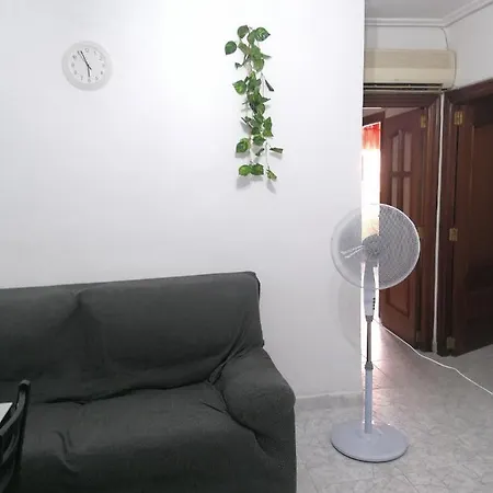 Piso En Malvarrosa شقة فالنسيا