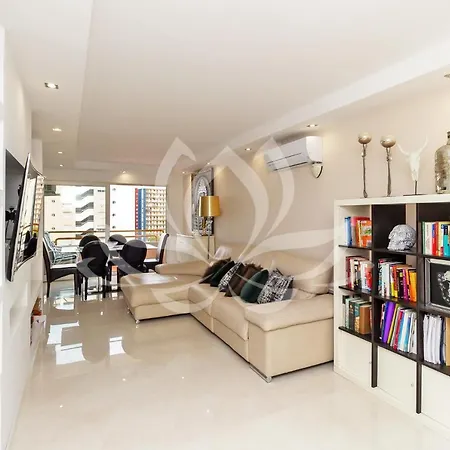 The White Apartment: Luxury, And Design Apartamento *