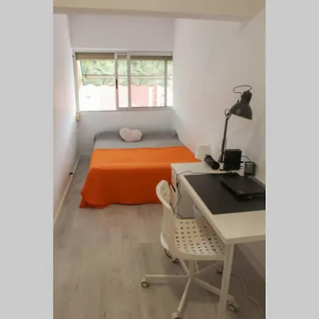 Piso Cerca Playa Todo Nuevo Ideal Familia Y Grupos . Actor A Apartment *