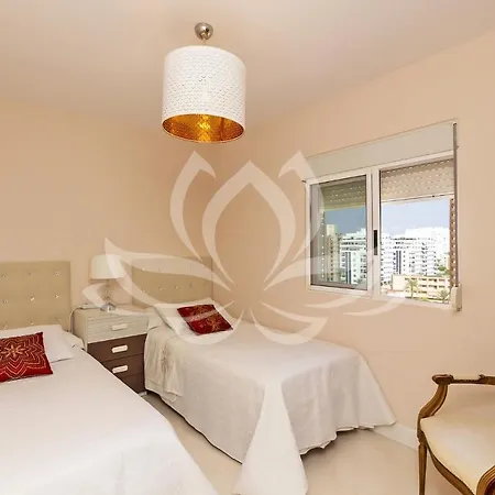 The White Apartment: Luxury, And Design * Valencia
