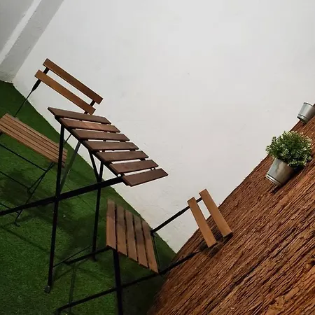 アパート Small And Cozy - G