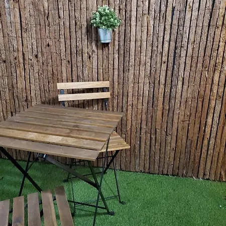Small And Cozy - G Apartment