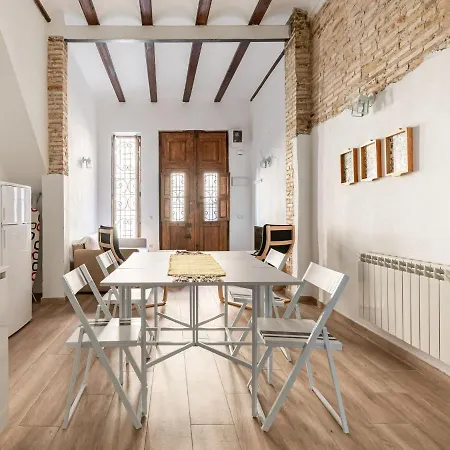 Vakantiehuis Captivating In Near Seabeach