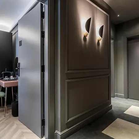 Reina 107 Boutique بيت ضيافة 2*