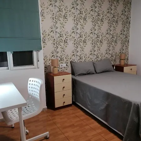 Apartman Cerca De La Ciudad De Ciencias *