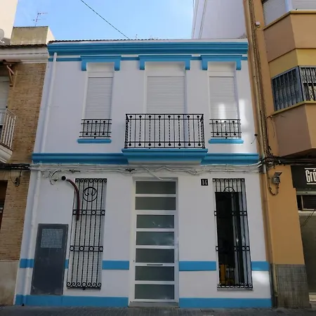 Apartment Nice Studio With Swimming Pool Close To The Center Valencia