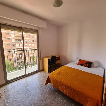 Apartemento Grupo Amigo O Familias : Blasco Ibanez C