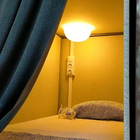 Stay Hostel 旅馆