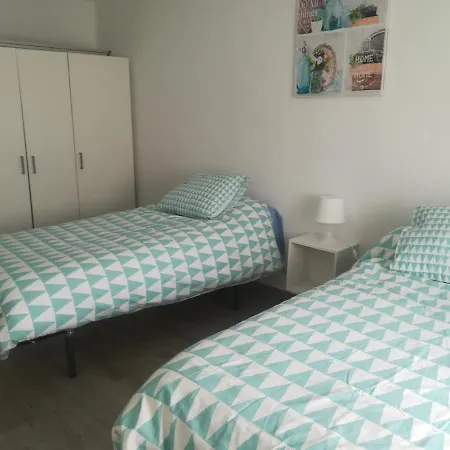 Apartment Malvarrosa Familiar, Beach Wifi