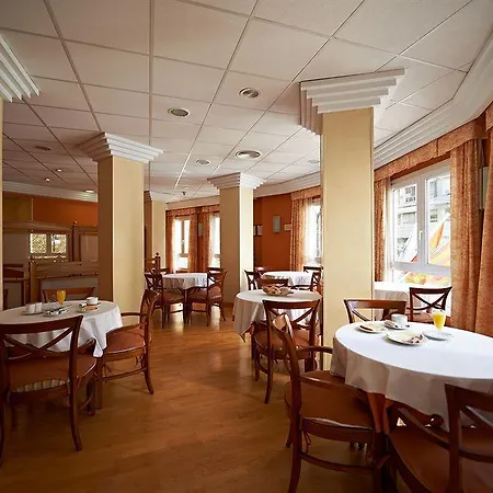 Hotell Mediterraneo