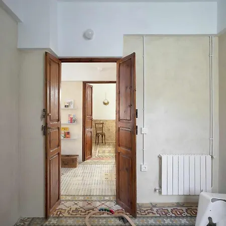 Serrano, La De Mil Suelos *