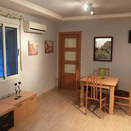 Excelente Planta Baja En Валенсия