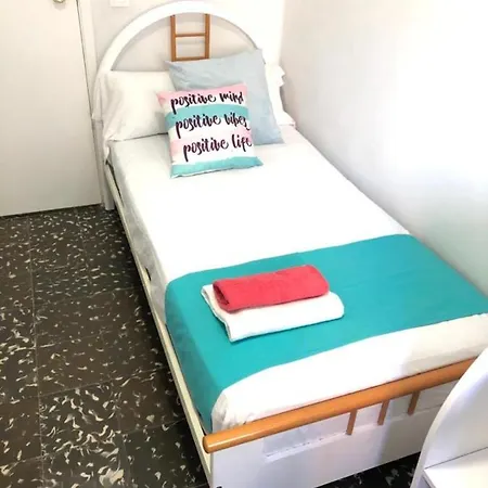Beautiful Flat In 10min From The Beach Apartman Valencia