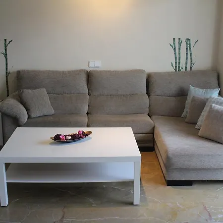 Family Apartment *