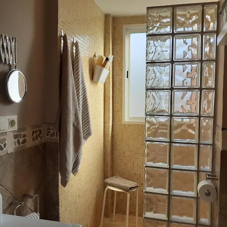 Apartamento Luminoso Y Acogedor * バレンシア