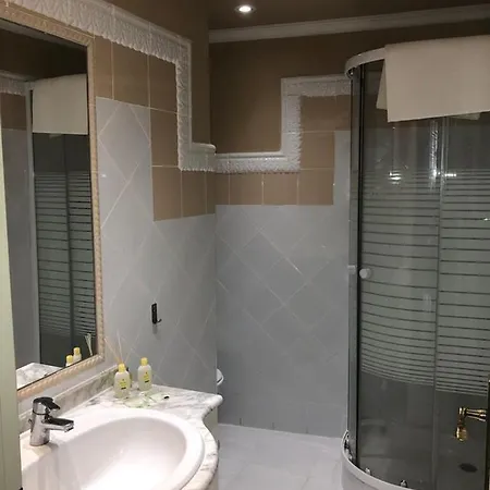 Appartamento No Turistic Rental, Duplex Penthouse In The Historic Center, Valencia, Ideal For Those Looking To In The For A Season, Including Professionals And Students *