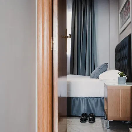 Citizentral Gascons شقة