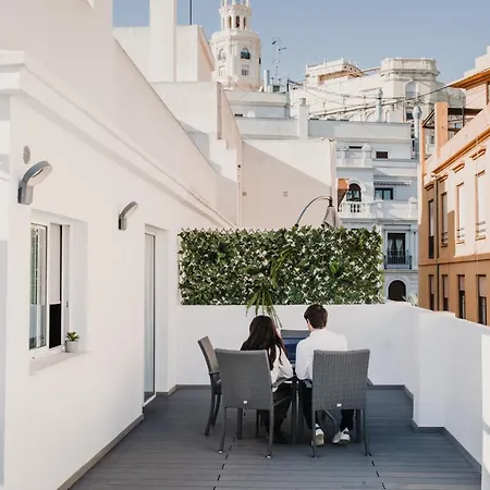 Citizentral Gascons شقة