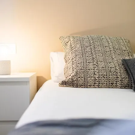 Florit Flats - Cabanyal 3 Bedroom Wifi Ac Terrace Penthouse Valência