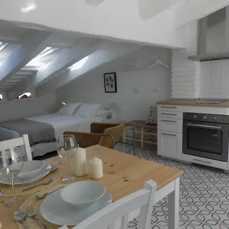 Appartement Romantica Buhardilla Con Wifi En El Centro Historico De Valencia
