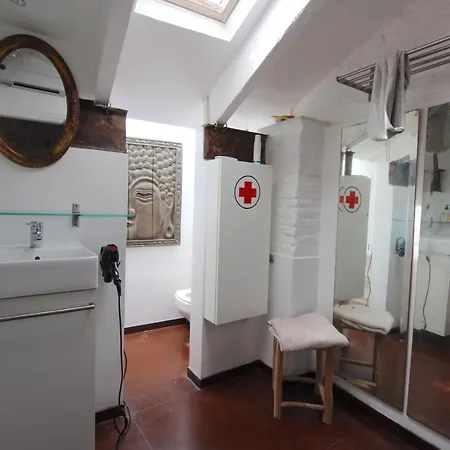 Piso En La Cuitat Vella Cerca De Jardines Real *