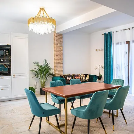 Laura Puerto Apartamento