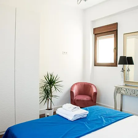 Apartment Laura Puerto Valencia
