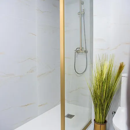 Laura Campanar Daire