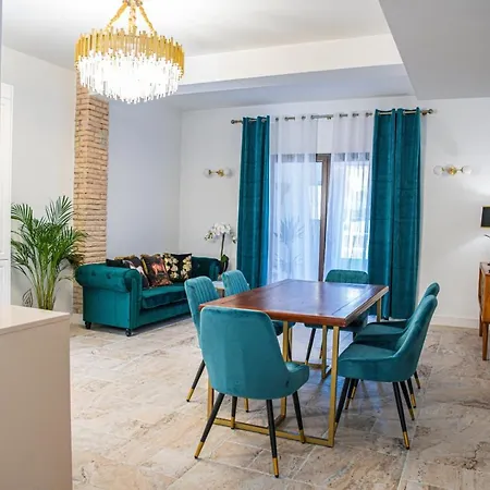 Laura Puerto * 瓦伦西亚