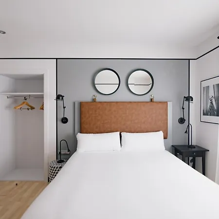 Bed & Breakfast The Little Corner 4*