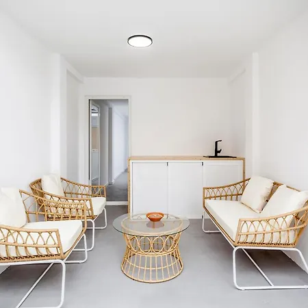 Three Floor House With Terrace Valencia