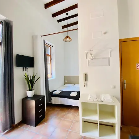 Acogedores Lofts En Trench Daire