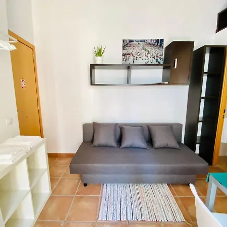 Acogedores Lofts En Trench شقة فالنسيا