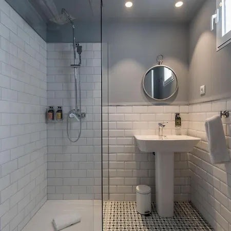 Tatil Evi Maison Reina Valensiya