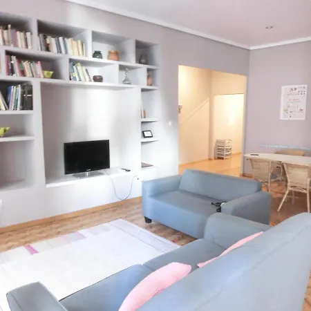 Total Bisbe Apartment *