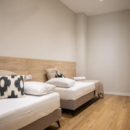 Florit Flats - Port I