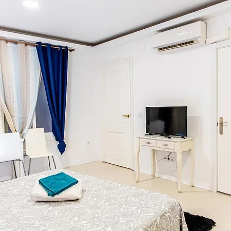 Appartement Catedral Reina *