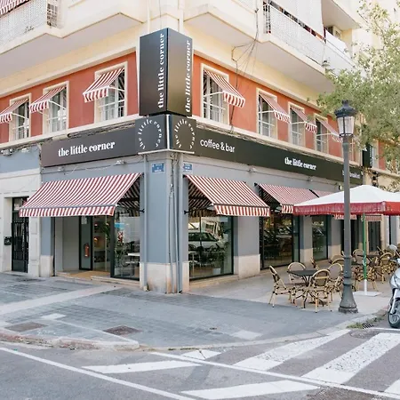 The Little Corner 4*